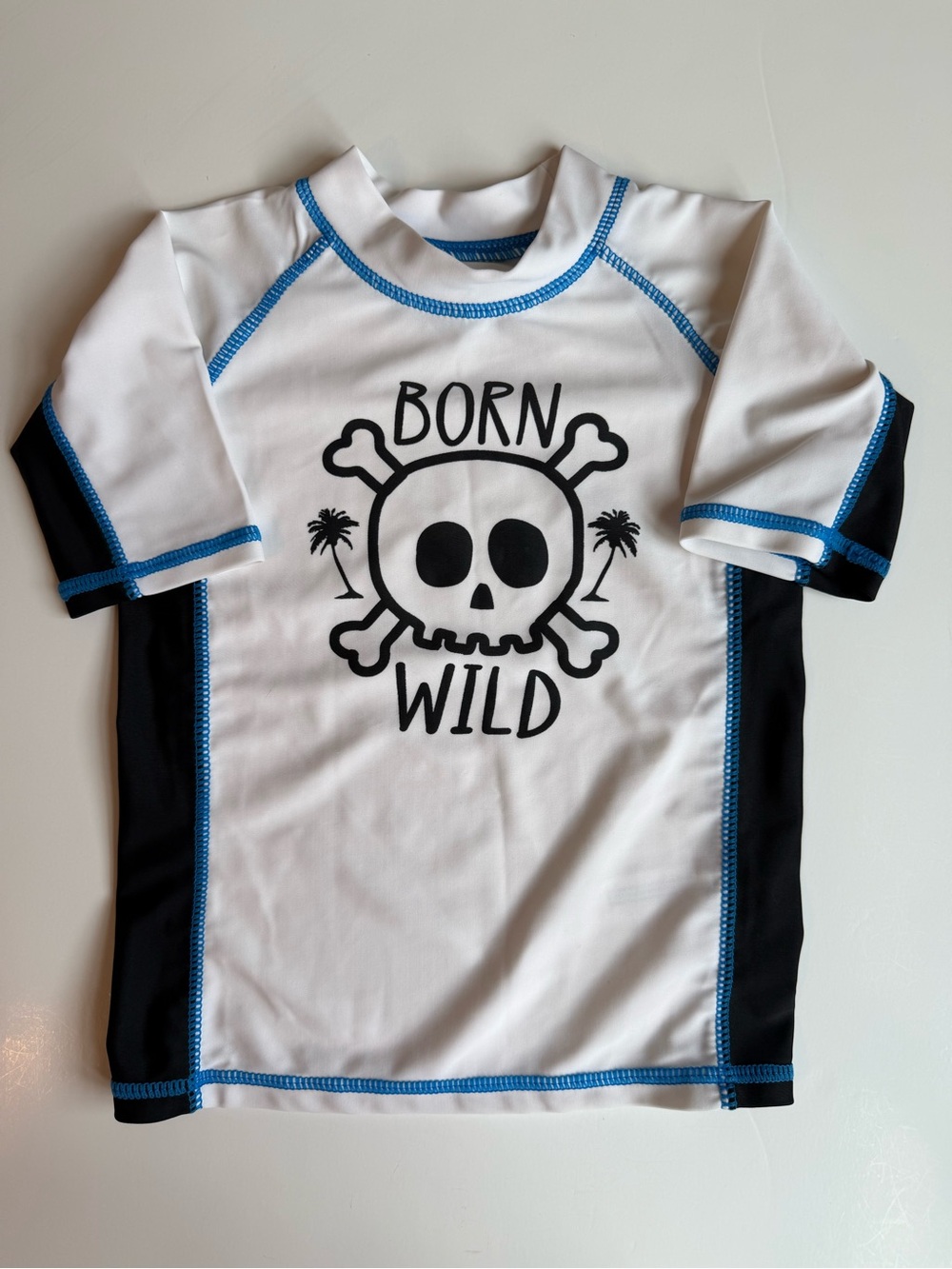 Kids White & Black 'Born Wild' Short-Sleeve Rashguard Swim Shirt 18-24M